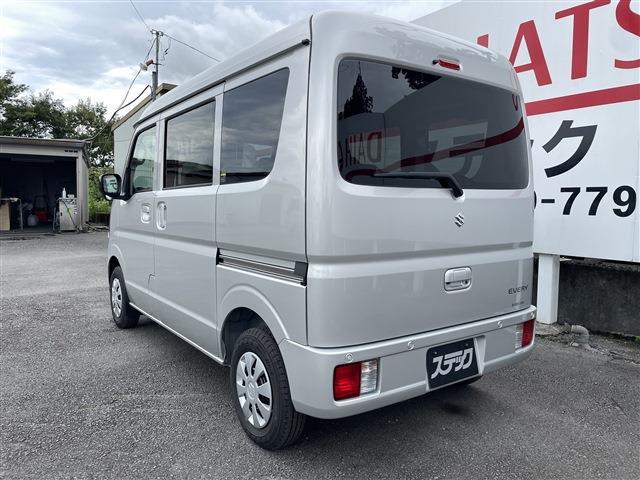 Suzuki Every 9