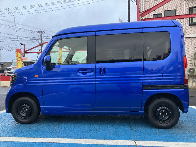 Honda N-VAN 11