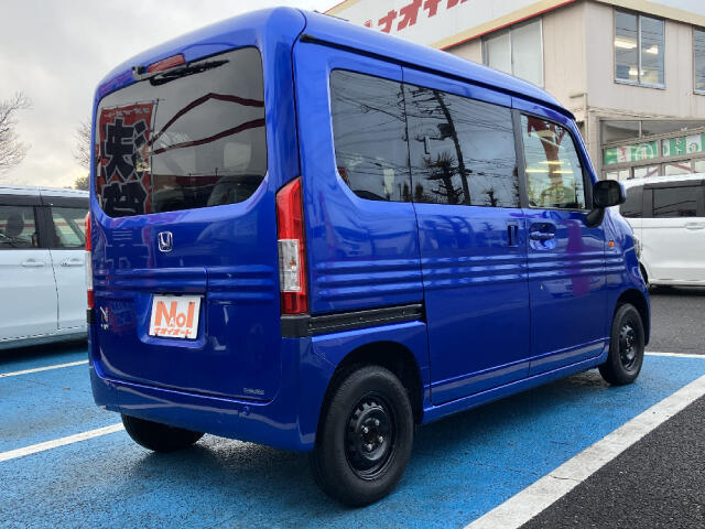 Honda N-VAN 8