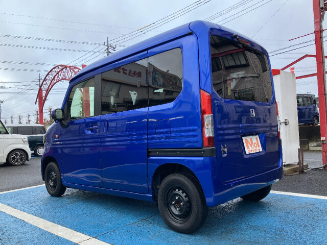 Honda N-VAN 10