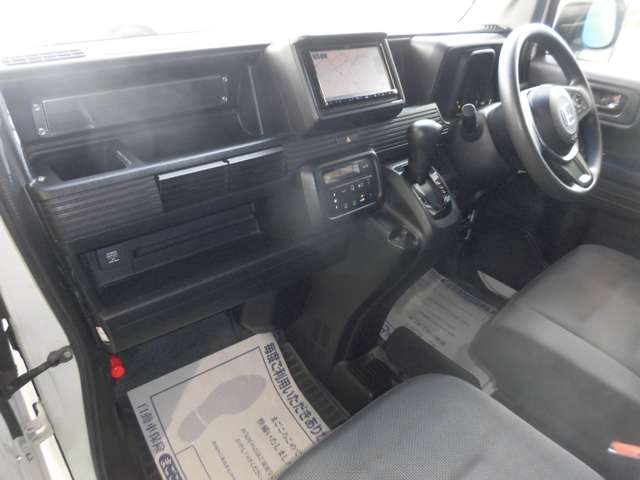 Honda N-VAN 3