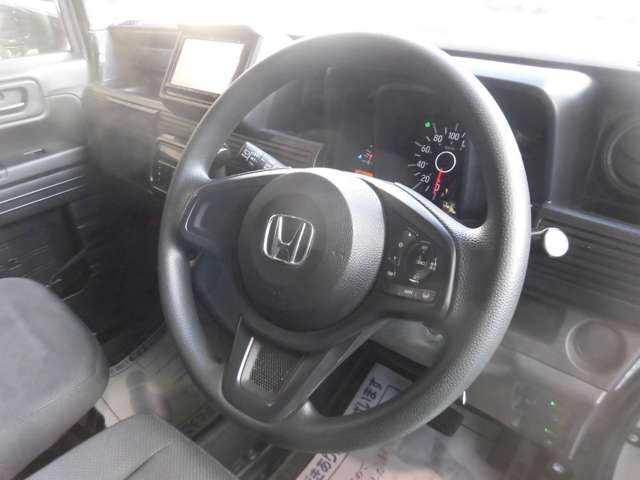 Honda N-VAN 9