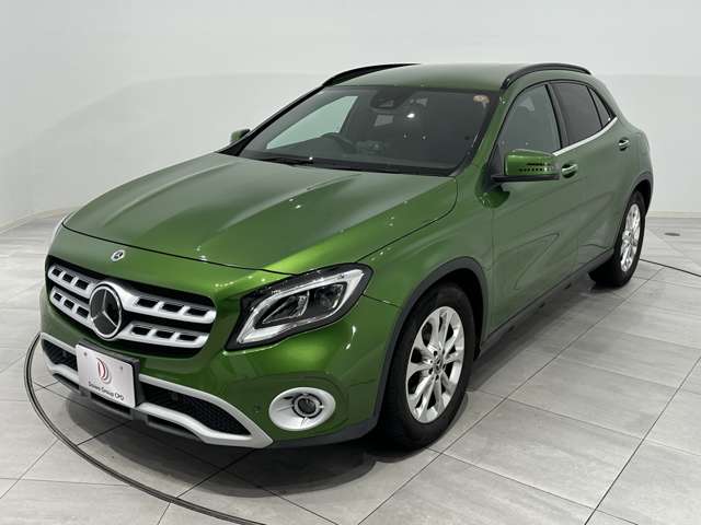 Mercedes-Benz GLA-Class 8