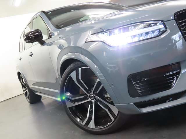 Volvo XC90 8