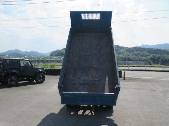 Mitsubishi Fuso Canter 6
