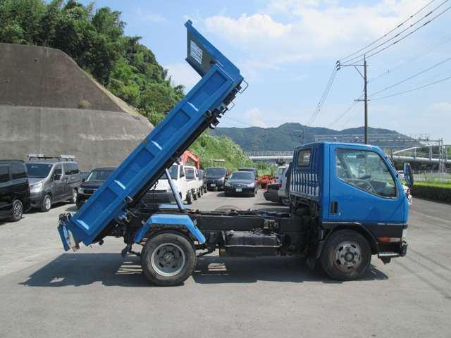 Mitsubishi Fuso Canter 8