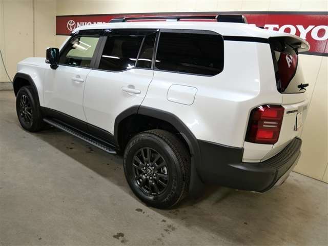 Toyota Land Cruiser 250 3