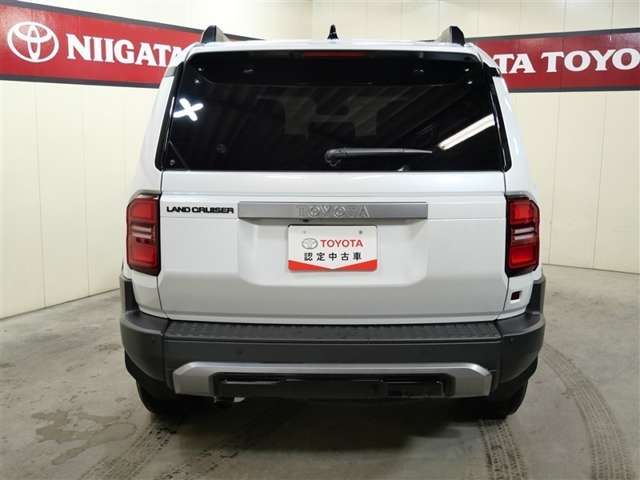 Toyota Land Cruiser 250 5