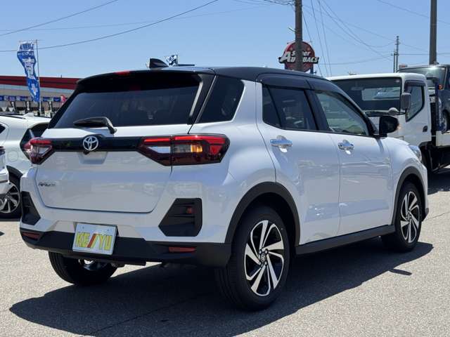 Toyota Raize 6