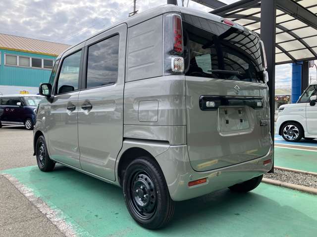 Suzuki Spacia Base 7