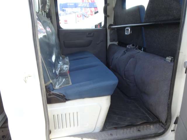 Mitsubishi Fuso Canter 12