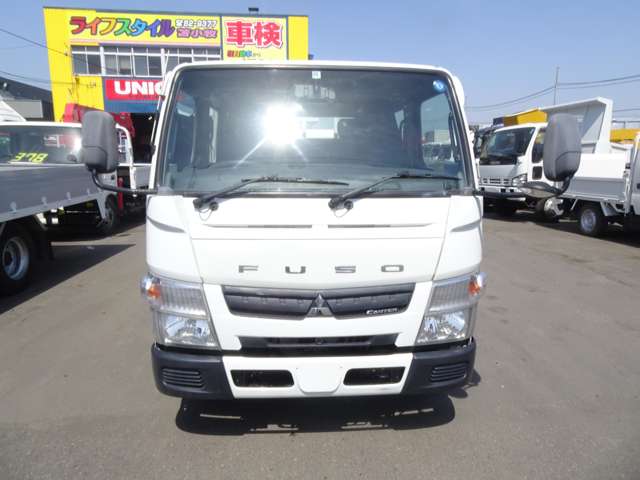 Mitsubishi Fuso Canter 2