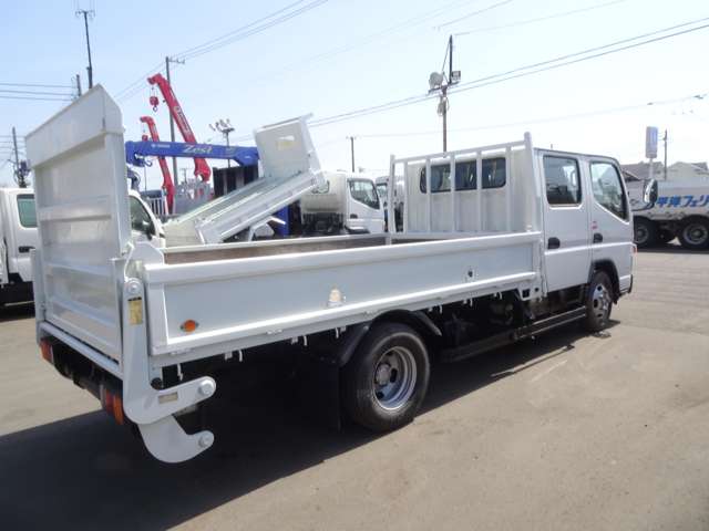 Mitsubishi Fuso Canter 8