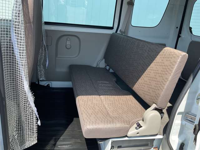 Nissan NV100 Clipper 12