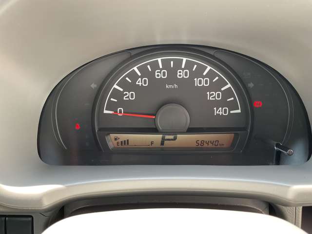 Nissan NV100 Clipper 5