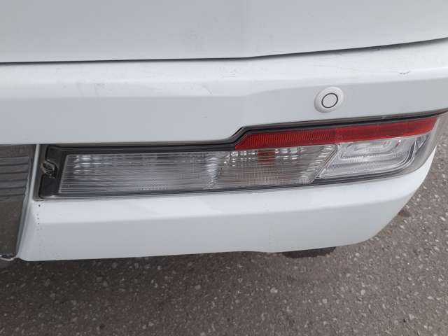 Daihatsu Atrai Wagon 10