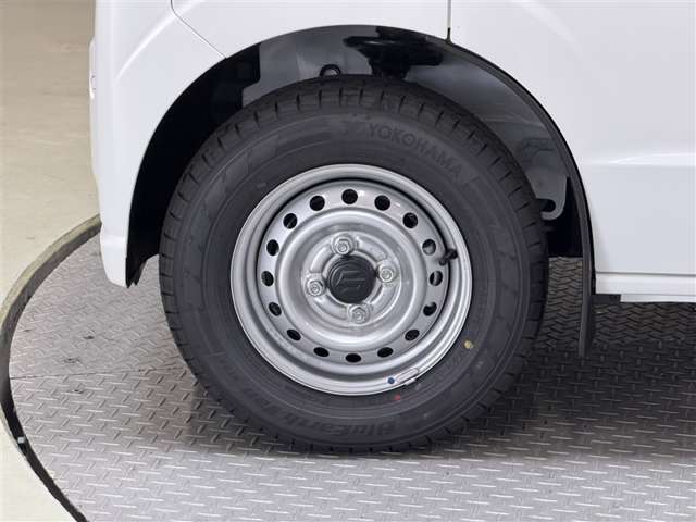 Suzuki Every 8