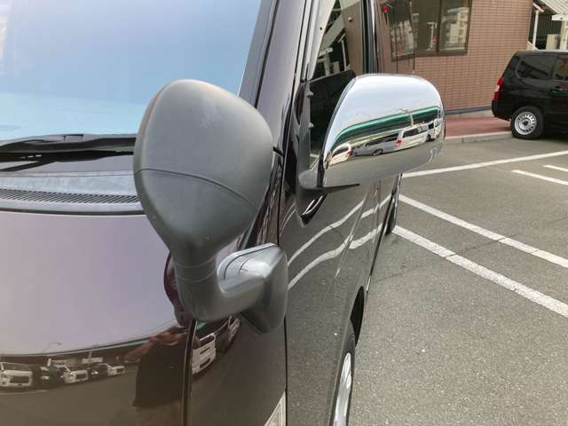 Toyota Hiace Van 5