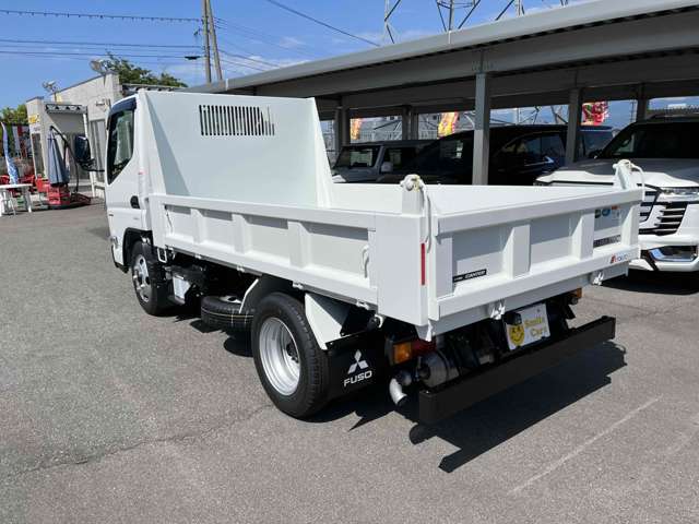 Mitsubishi Fuso Canter 10
