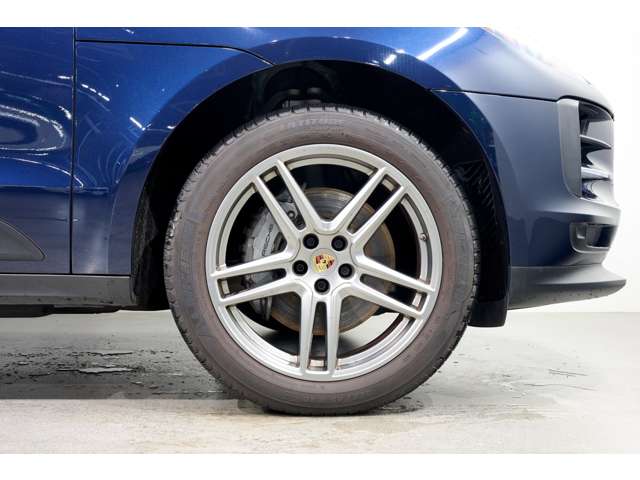 Porsche Macan 11