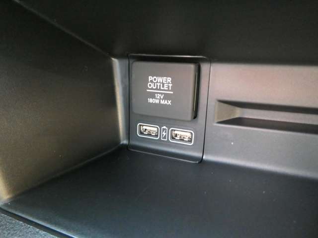 Honda N-VAN 8