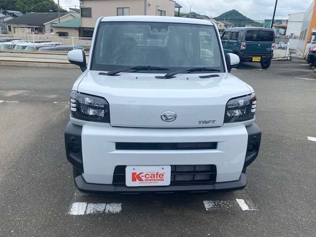 Daihatsu Taft 6