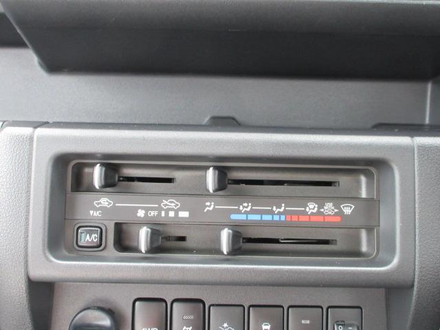 Toyota Pixis Truck 9