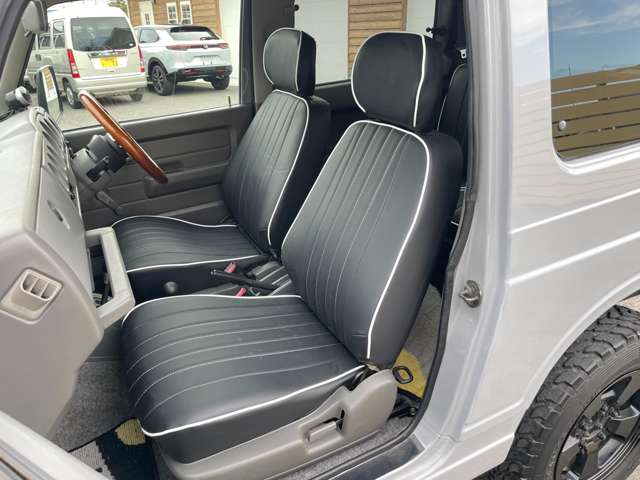 Suzuki Jimny 12