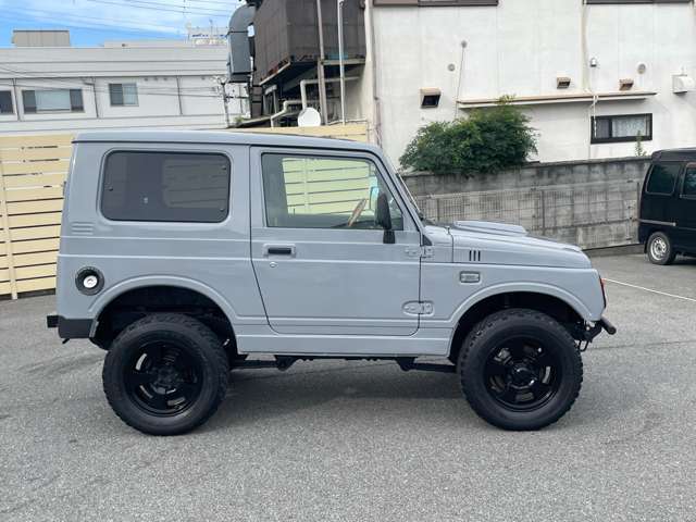 Suzuki Jimny 5
