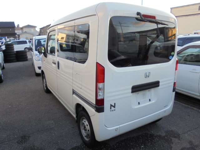 Honda N-VAN 4