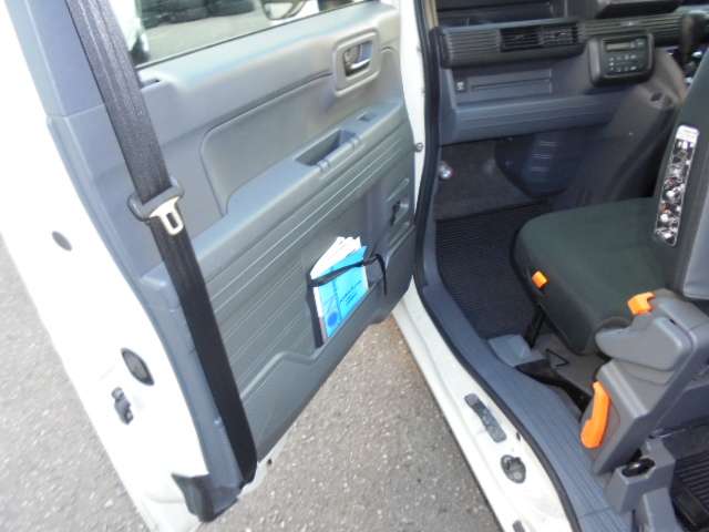 Honda N-VAN 8