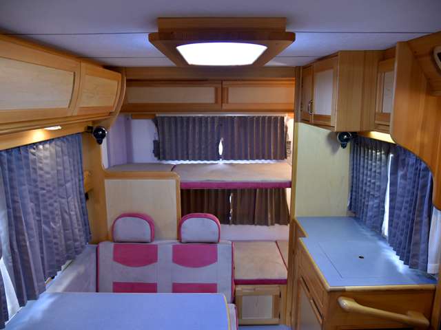 Mazda Bongo Truck 11