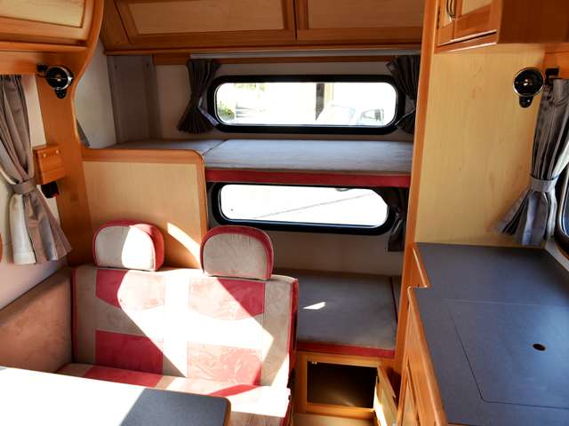 Mazda Bongo Truck 3