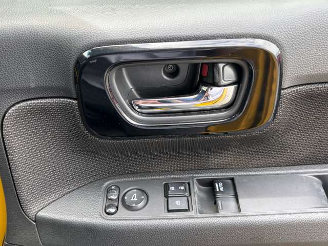 Honda N-VAN 12