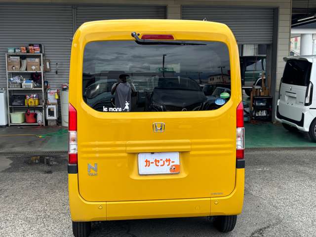 Honda N-VAN 8
