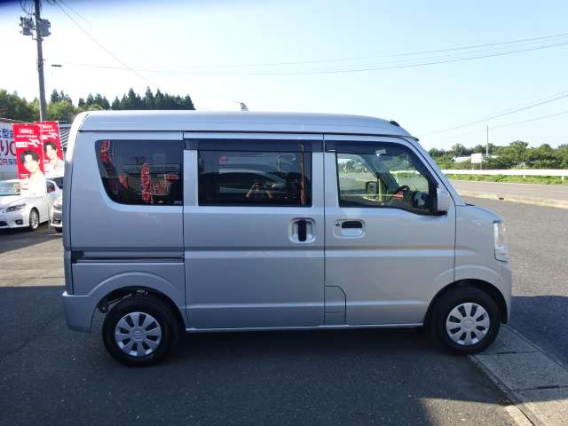 Suzuki Every 4