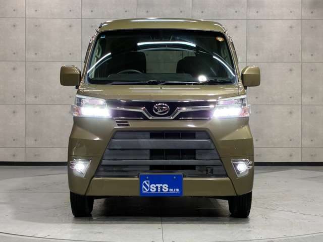 Daihatsu Hijet Deck Van 11