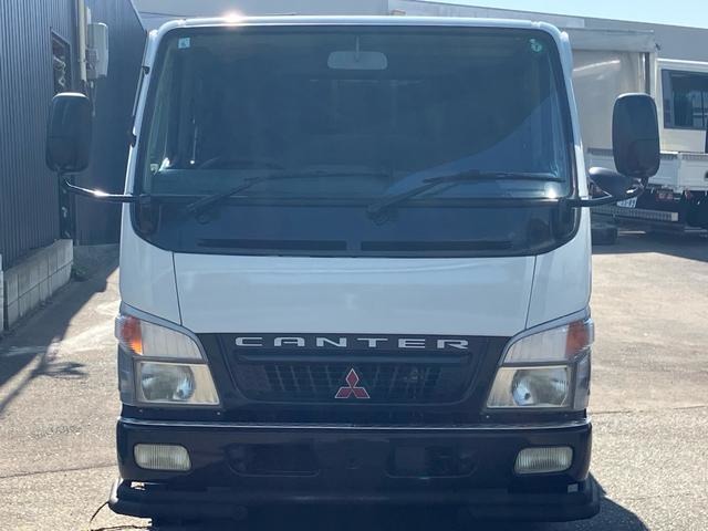 Mitsubishi Fuso Canter Guts 2