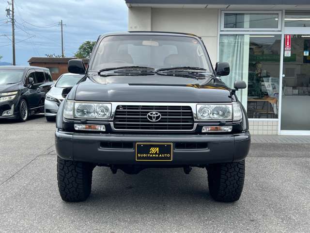 Toyota Land Cruiser 80 3