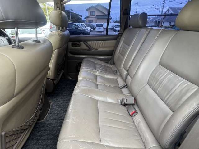 Toyota Land Cruiser 80 10