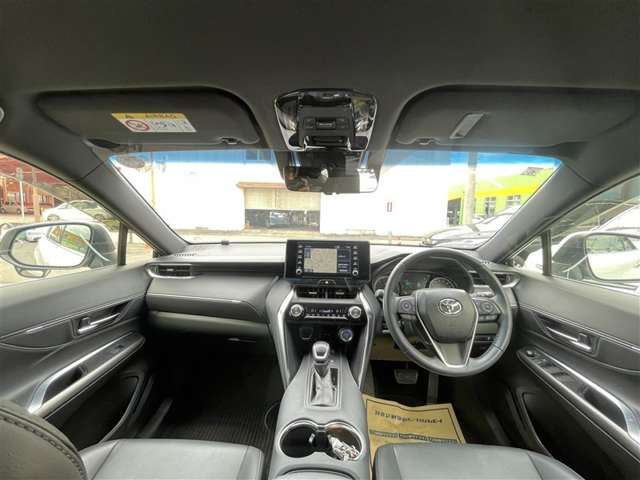 Toyota Harrier 4