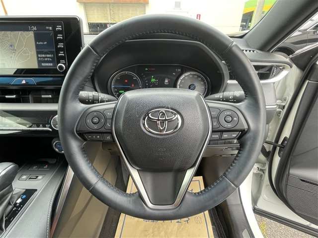 Toyota Harrier 9