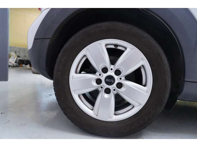 MINI Crossover 11