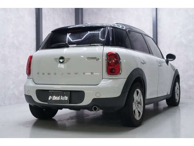 MINI Crossover 7