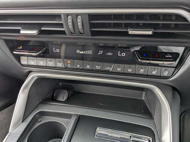 Mazda CX-80 9