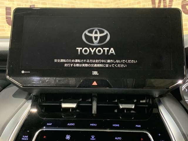 Toyota Harrier 5