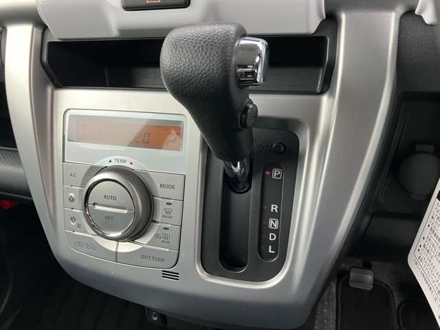 Mazda Flair Crossover 5
