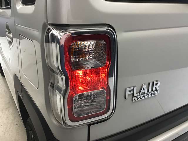 Mazda Flair Crossover 9