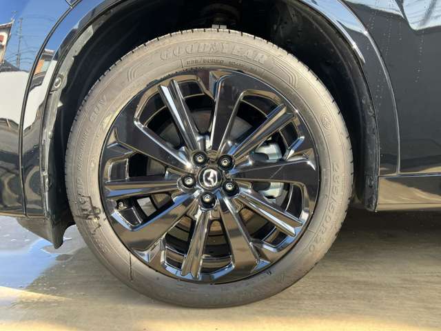 Mazda CX-80 4