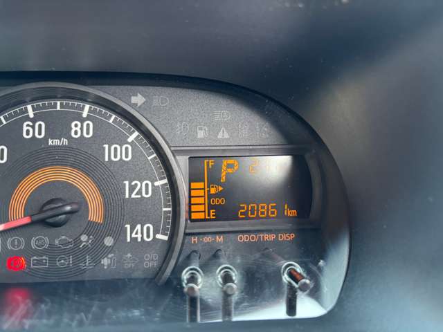 Daihatsu Hijet Cargo 6